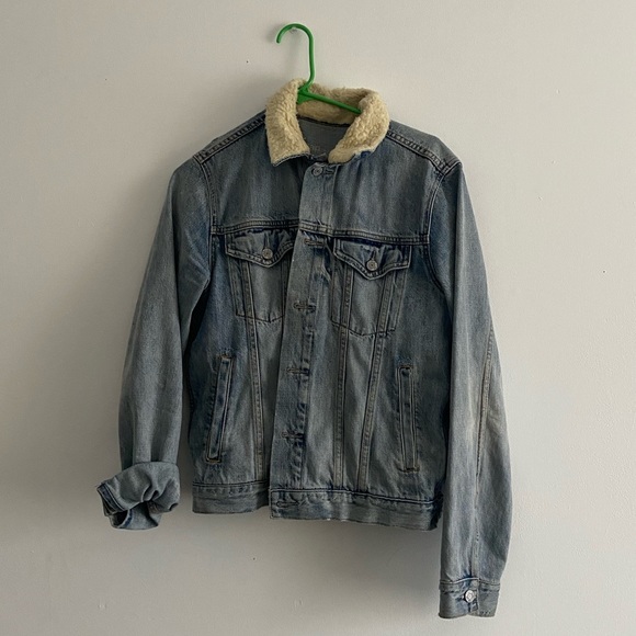 Gap shearling collar jean jacket - Picture 1 of 5